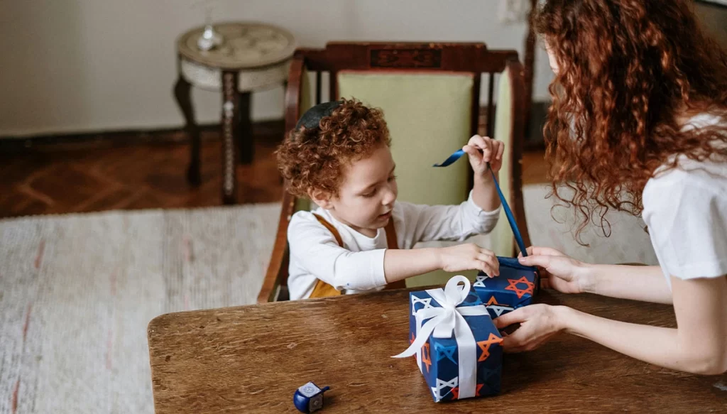 hannukah kindergarten activities